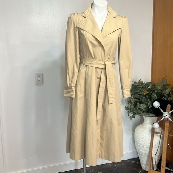 Vintage trench coat - Picture 3 of 16
